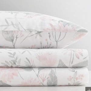 RH Botanical Watercolor Washed Percale Crib Fitted Sheet